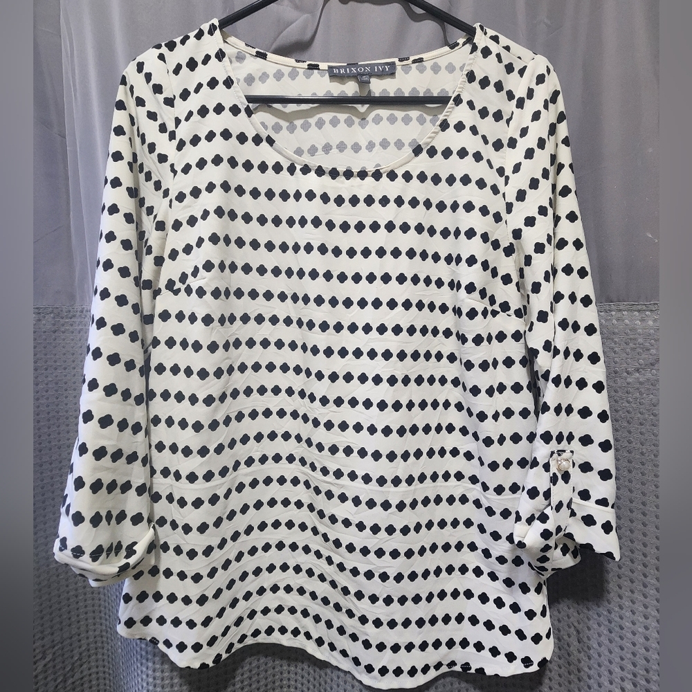 Medium Brixon Ivy Black and White 3/4 Sleeve Tee
